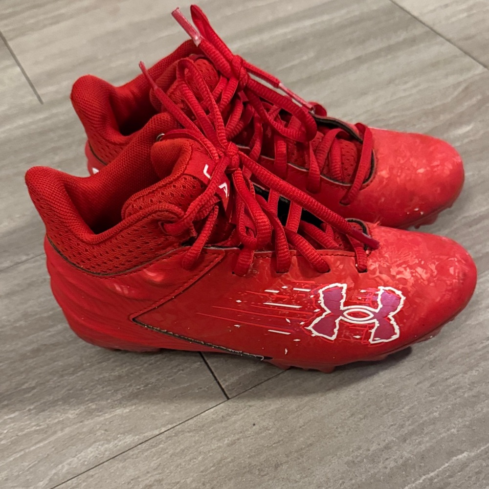Under Armour Blur Select Kids Red Football Cleats